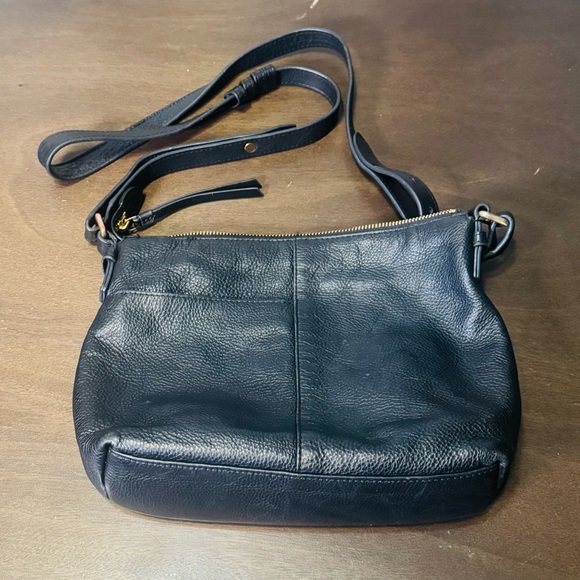 RADLEY LONDON Black Crossbody Bag with Gold Zippers - Picture 7 of 7